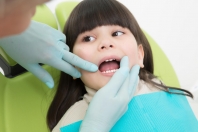 Leczenie ortodontyczne i jego skutki uboczne
